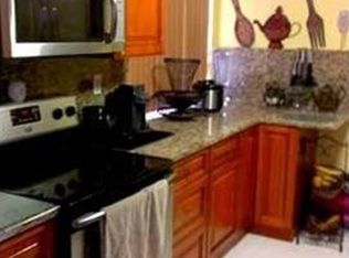 8530 Byron Ave APT 204, Miami Beach, FL 33141