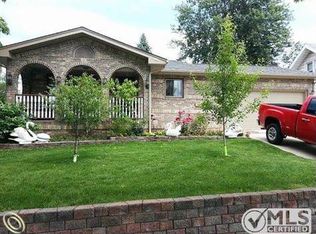 2885 Stanley St, Trenton, MI 48183