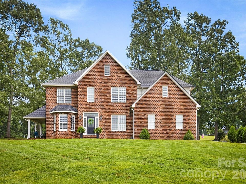 1st image of 3890 Hyder Ct