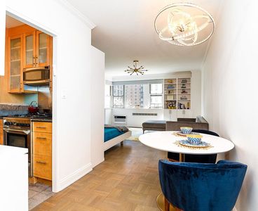 30 W 60th St APT 8L, Manhattan, NY, 10023