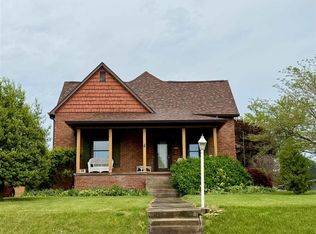 248 W Beech St, Sullivan, IN 47882