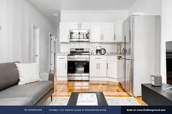 Rented by The Blueground | media 2