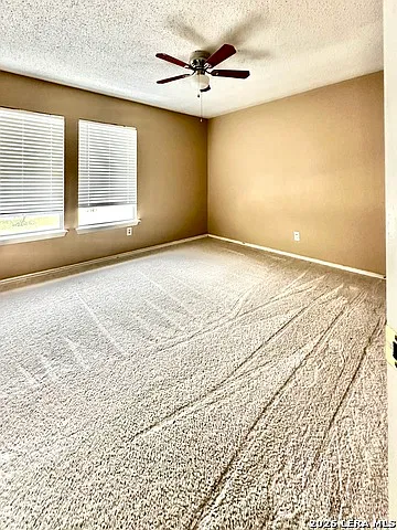 3 bed, 2.5 bath, 2195 sqft, $1,850 — Photo 4