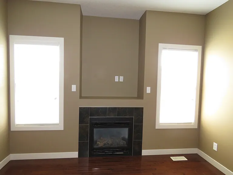 127 Sandstone Est — Photo 6