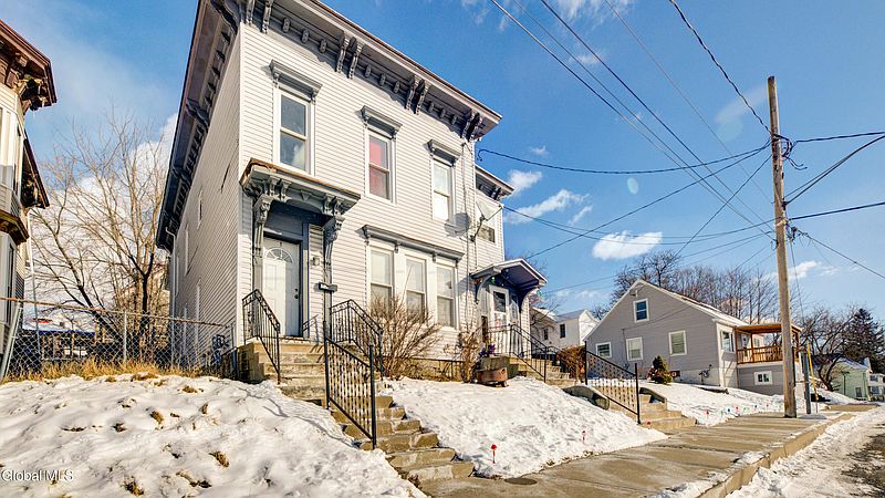2nd image of 85 Fairview Place