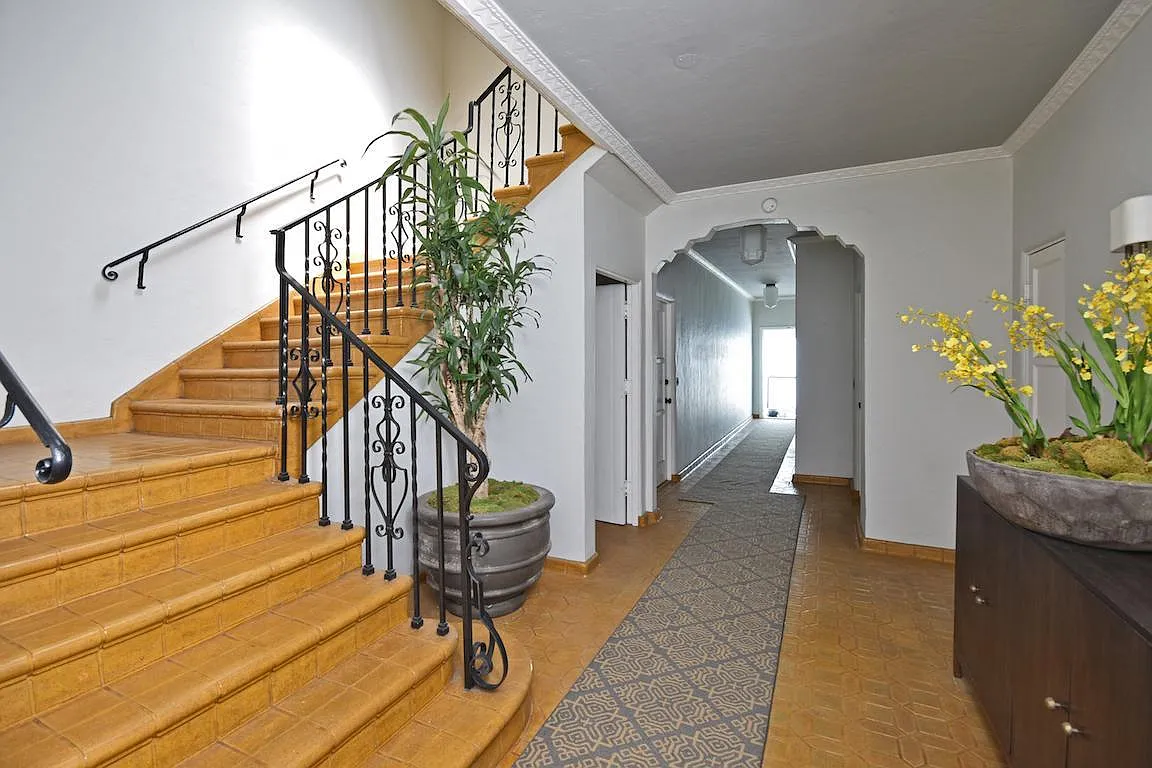 1 bed, 931 sqft, $3,250 — Photo 3