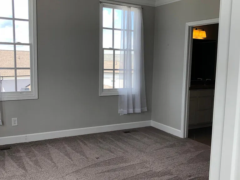 218 Mary Webb St — Photo 5