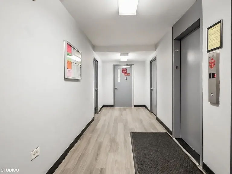 1400 E 55th Pl #503S — Photo 10