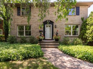 421 Plymouth Rd SE, East Grand Rapids, MI