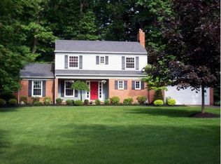 2393 Forest Glen Rd, Madison, OH 44057