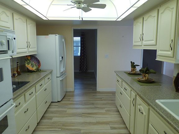 3rd image of 10318 W Bright Angel Cir