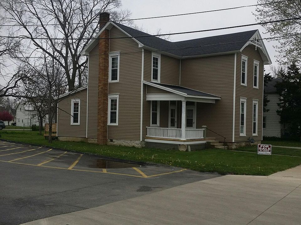 1st image of 21 E Davis St