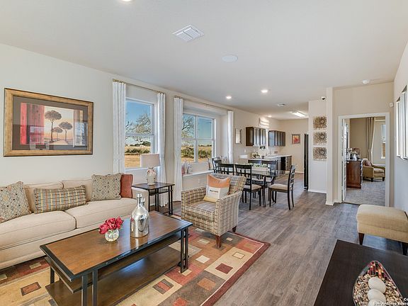 5th image of 4422 Tourmaline Way