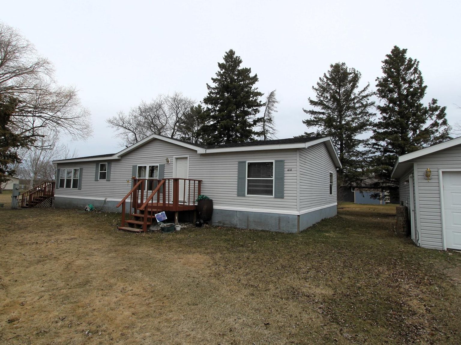 414 W Woodrow St, Grygla, MN 56727 Zillow