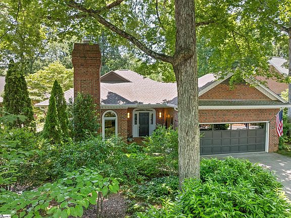 2nd image of 227 Hidden Hills Dr