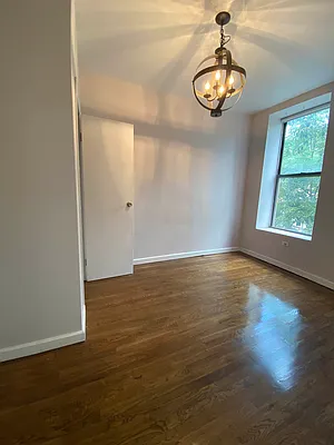 Rented by The Brokerage Group LLC | media 14