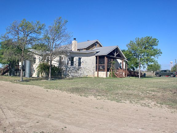 3rd image of 1440 W Klein RD