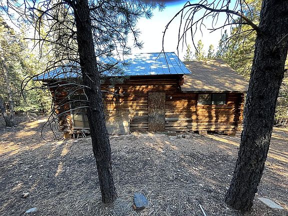 4th image of 65 N Yellow Pine Ln