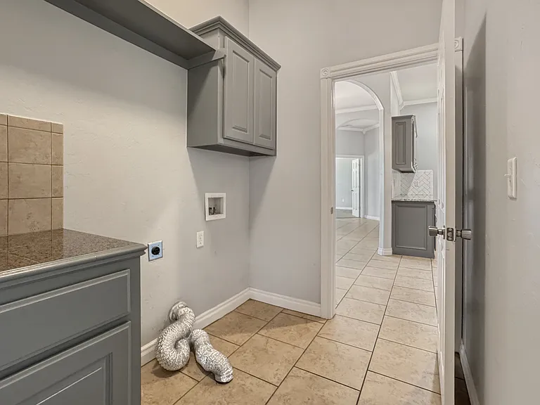 2912 Tara Ln — Photo 26