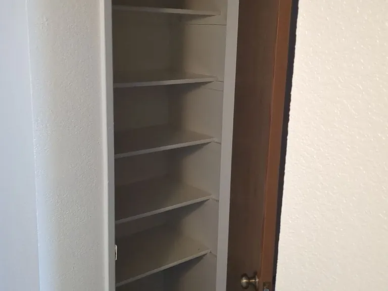 Desert Sun Apartments — Photo 10