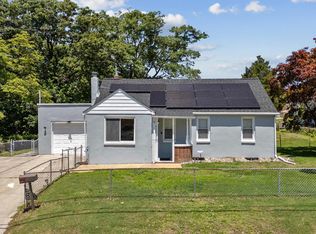 2225 S Brighton Ave, Lindenwold, NJ 08021