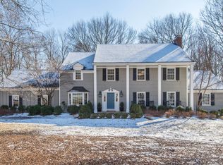 3 Glenbrook Dr, Mendham, NJ 07945