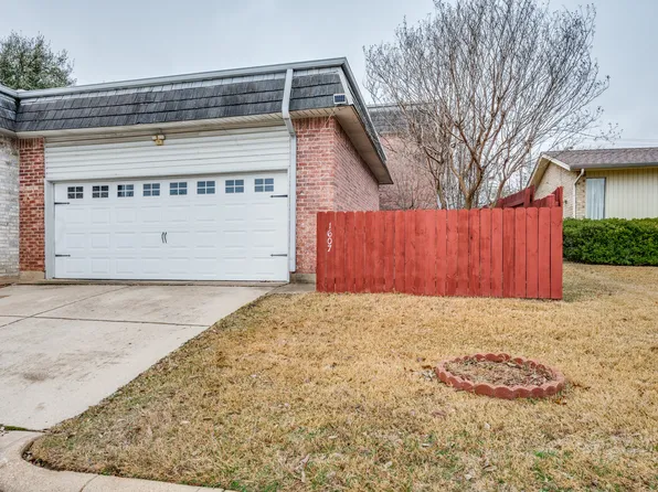 1607 Wilson Rd, Fort Worth, TX 76112
