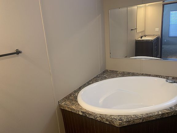 5th image of 920 Century Plaza Dr #107