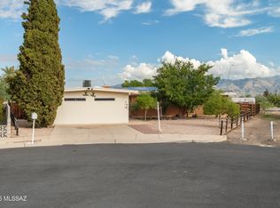 2 S Antietam Pl, Tucson, AZ 85710