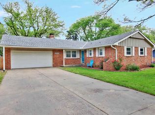 6514 E Farmview St, Wichita, KS 67206