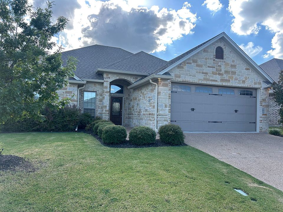 1st image of 1709 Fabian Dr