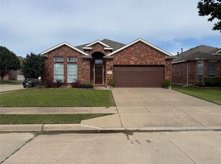 9524 Navarro St, Fort Worth, TX 76123