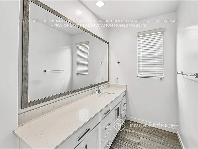 5921 N 195th Dr — Photo 11