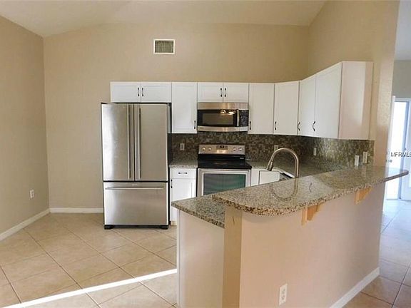 2nd image of 629 Raven Ct