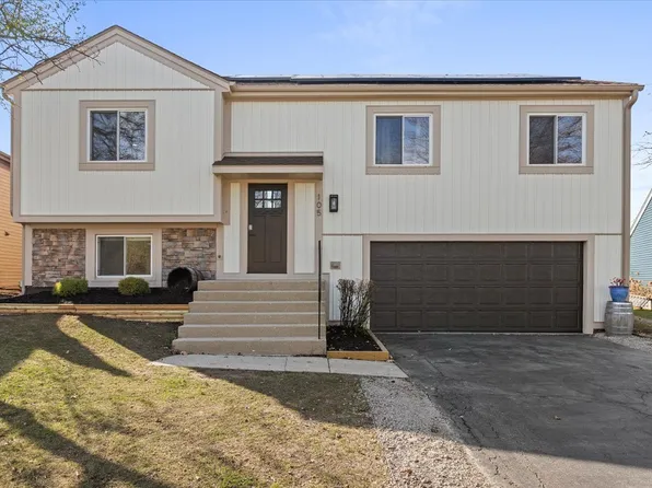 105 Wallace St, Bartlett, IL 60103