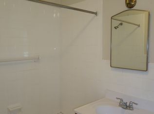 90 Grove St, Rochester, NY 14605