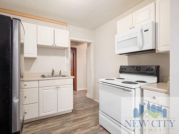 4th image of 791 S Champion Ave