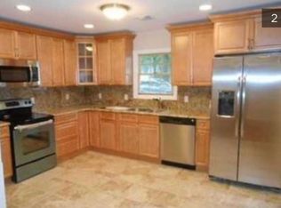 40 Albatross Rd, Levittown, NY 11756