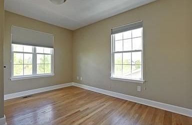 5th image of 7804 E 9th Ave