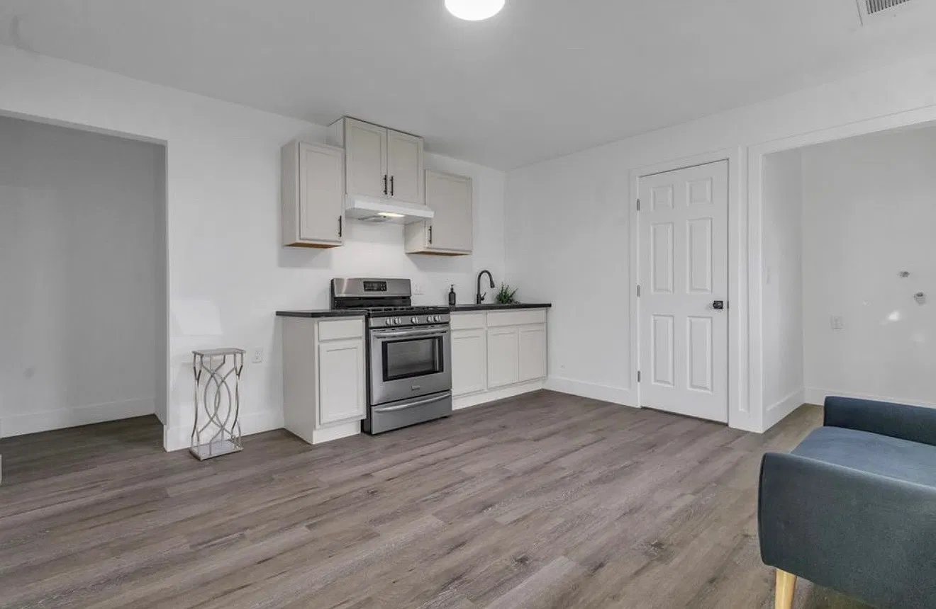 2 bed, $1,750 — Photo 1