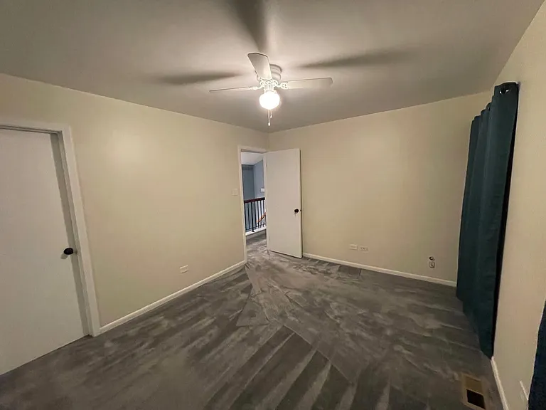 1025 Park Crest Dr — Photo 2