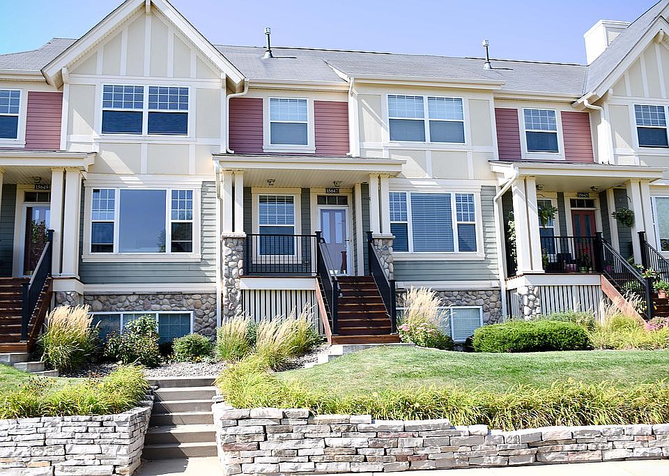 1st image of 15647 Eaglewood Ln