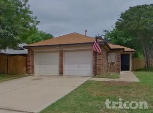 2520 Butterfield Dr, Fort Worth, TX 76133