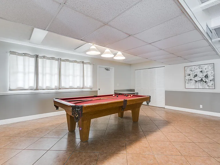 300 NE 14th Ave #411 — Photo 38
