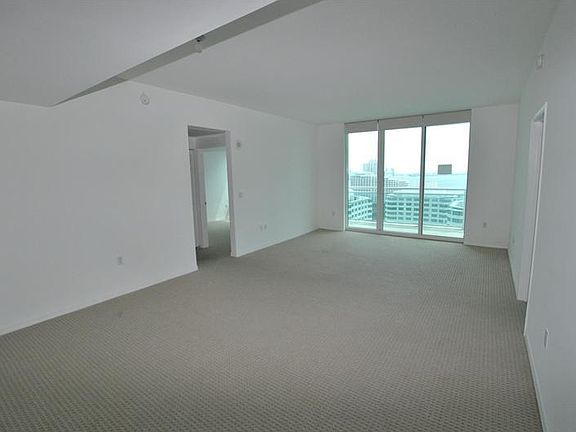 3rd image of 951 Brickell Ave APT 2304