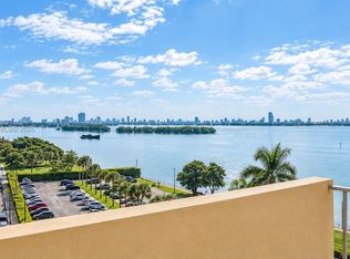 880 NE 69th St APT 7M, Miami, FL 33138