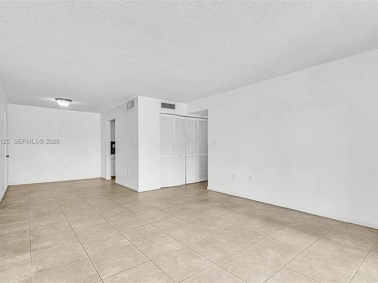 7201 Miami Lakes Dr #B14 — Photo 13