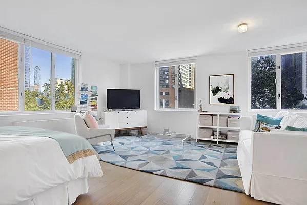 Sold by Platinum Properties | media 1