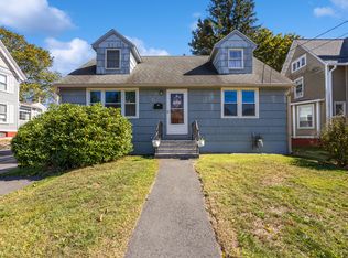 248 Curtis St, Meriden, CT 06450