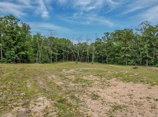 23675 Grandview Rd, Lebanon, MO 65536